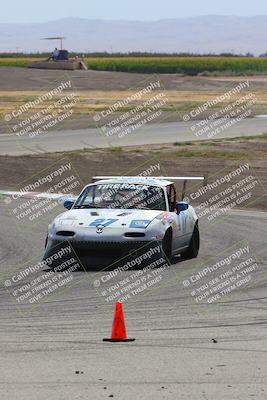 media/Oct-01-2023-24 Hours of Lemons (Sun) [[82277b781d]]/1145pm (Off Ramp)/